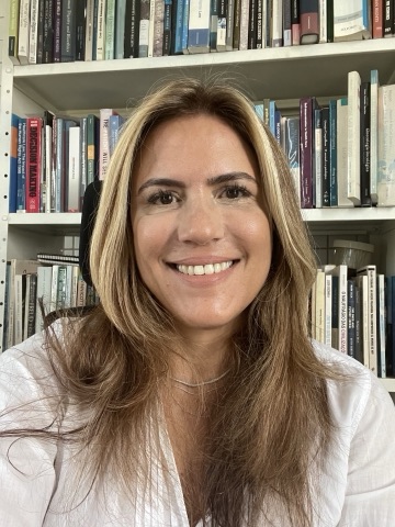 Aline Albuquerque