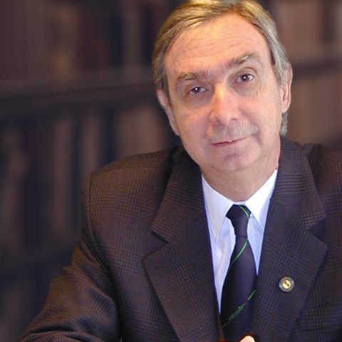 Retrato de Fernando Lolas Stepke